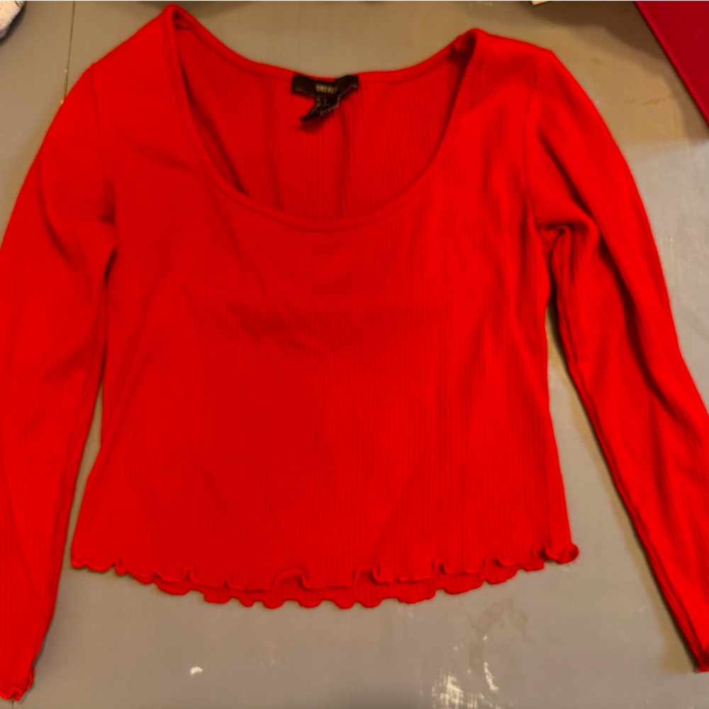 Forever 21 Red super cute long sleeve Crop Top: Size S